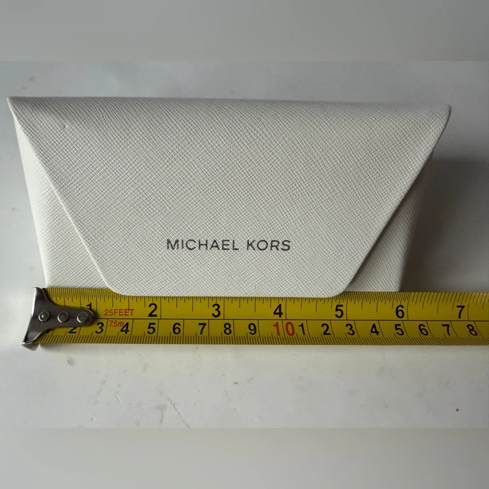 Michael Kors‎ eyeglasses case